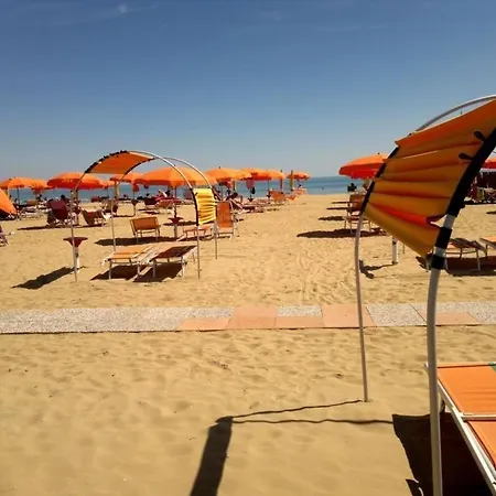 Bilocale Ristrutturato A 2 Passi Dal Mare Appartement Bibione